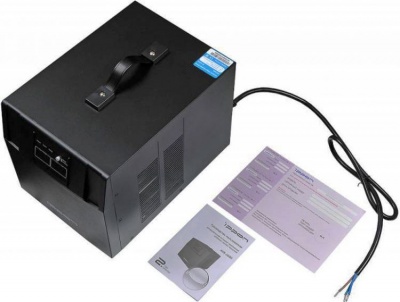 Стабилизатор Ippon AVR-3000