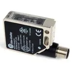 45CRM-4LHT2-D4, Colour Sensors 11 mm, RGB LED IO-Link, NPN/PNP x 2, 60 mA, 10 30 V dc, IP67