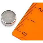 Неодимовый магнит диск 10х4 мм