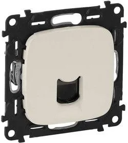 Механизм розетки комп. 1-м Valena Allure RJ45 CAT.5E UTP с лицевой панелью сл. кость Leg 753840