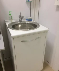 Тумба лабораторная с мойкой и смесителем, АR-04