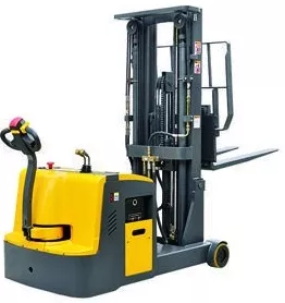 Штабелер самоходный TOR, CPD15W с противовесом (сопровождаемый)