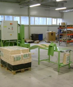 Гидравлический пресс для производства топливных брикетов в Калининграде, BP420A