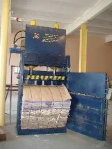 Вертикальные пресса для макулатуры и полиэтилена., ПГП-4, ПГП-7, ПГП-15, ПГП-24, ПГП-30