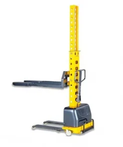 Штабелер самоподъемный 0,5 т 1,5 м TOR с электроподъемом, CDD05Z
