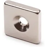 Неодимовый магнит прямоугольник 15х15х3 мм с зенковкой 3.5/7 мм