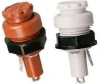 ДВП4-1В, Держатель предохранителя