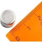 Неодимовый магнит диск 10х8,3 мм, N35