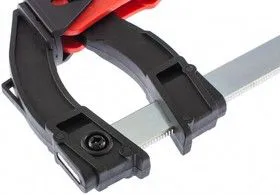 20734, Струбцина реечная быстрозажимная,пл. корпус,рыч. храп. мех.,100х90х195 мм,штанга 5х20мм