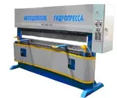 Пресс листогибочный гидравлический, ИР1428-2,0