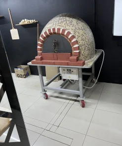 Глиняная пицце-печь