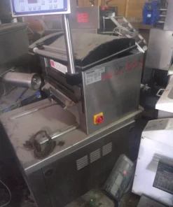 Запайщик продукции в готовых лотках Multivac, Т200