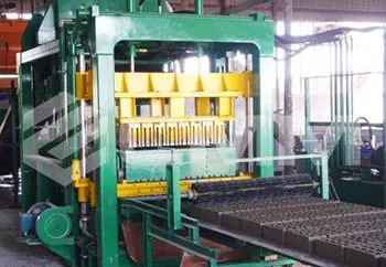 Автоматическая формовочная машина блока, QT8-15